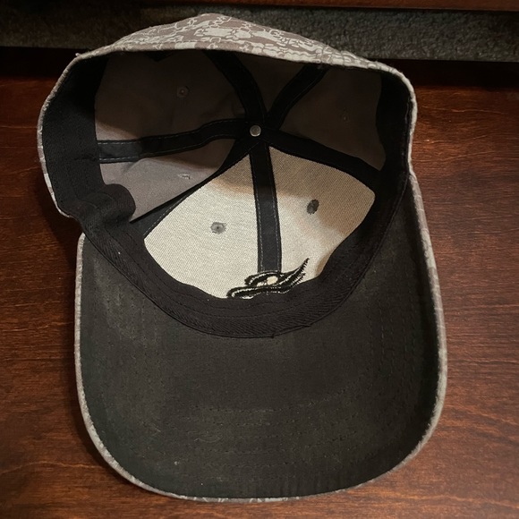 Tony Hawk Gray Skateboard Baseball Hat - Picture 4 of 4